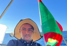 Arrivée du journaliste Mohamed Vall Cheikh en Turquie, en compagnie d'un certain nombre de participants à la flottille...