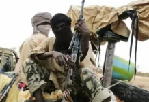 Des hommes armés attaquent une mine d'or dans le sud du Mali