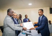 Lancement de l'opération de distribution de la carte professionnelle pour les employés du secteur de l'éducation