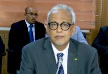 Le ministre des Affaires économiques présente le budget de son secteur devant la commission des finances de l'Assemblée nationale
