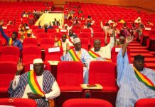 Mali : Le Conseil législatif de transition adopte un projet de loi visant à abroger la charte des partis politiques