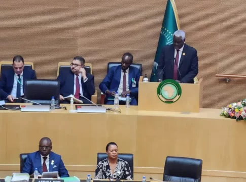 Le ministre des affaires étrangères de Djibouti succède à M. Faki à la présidence de la Commission africaine