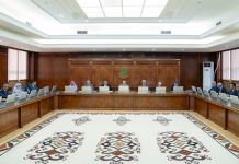 Le gouvernement interdit le travail nocturne des femmes et des enfants dans les métiers pénibles