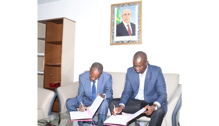 Signature d’un accord de coopération par l’Agence Mauritanienne d’Information avec l’Agence de Presse Sénégalaise