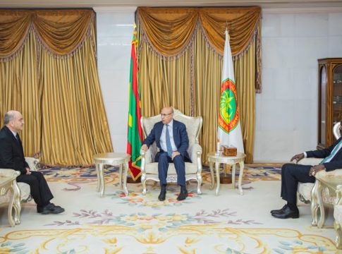 Ould Ghazouani reçoit les lettres de créance de l'ambassadeur de Turquie en Mauritanie