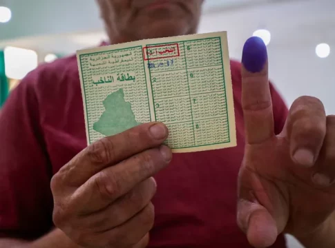 Début du dépouillement de l'élection présidentielle en Algérie