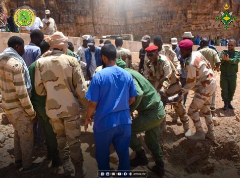 Un bataillon de l’armée sauve un civil coincé dans une falaise rocheuse sur la route Ould Abno.