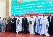 Le président Ghazouani supervise la distribution des prix de Chinguetti 2025