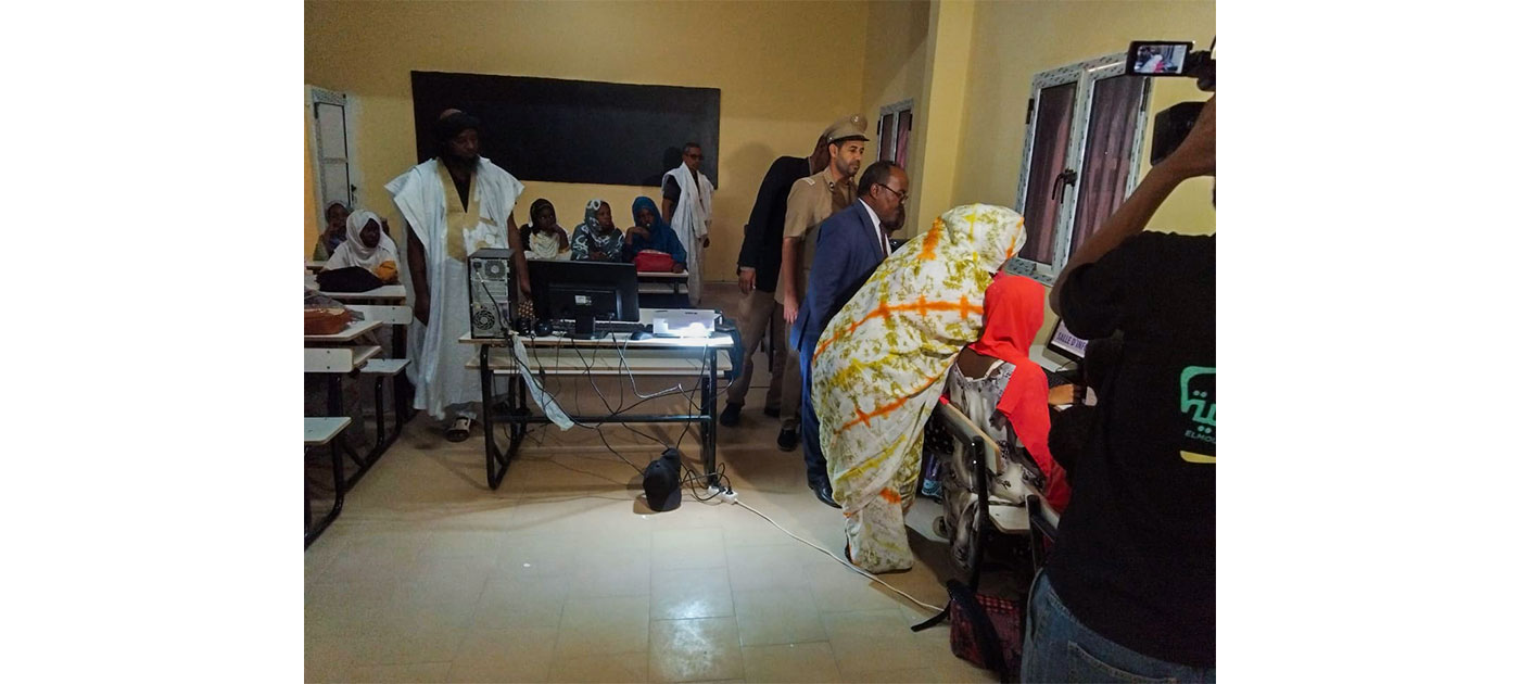 Trarza : Le Hakem adjoint de la Moughataa Rosso supervise l’inauguration d’une salle informatique au collège 1 de Rosso