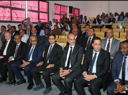 Nouakchott : Le Premier Ministre assiste à la signature de deux conventions de partenariat entre le Ministère de la Formation Professionnelle, la Fédération des Employeurs et une organisation turque