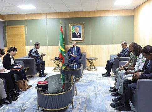 Une délégation de l'OTAN s'entretient avec le ministre mauritanien de la défense