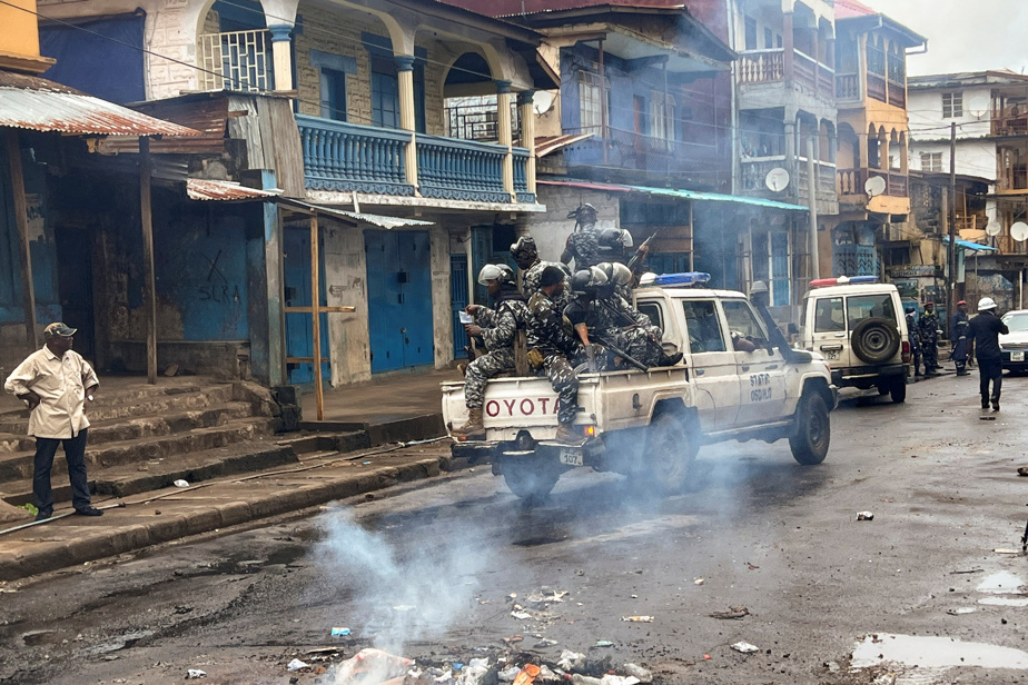 En Sierra Leone, un couvre-feu décrété après l’attaque d’une armurerie et des heurts à Freetown