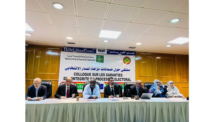 Nouakchott : la Haute Autorité de la Presse et de l’Audiovisuel en collaboration avec la Représentation de l’Union européenne en Mauritanie clôture les travaux du forum consultatif sur les garanties de la transparence de l’opération électorale