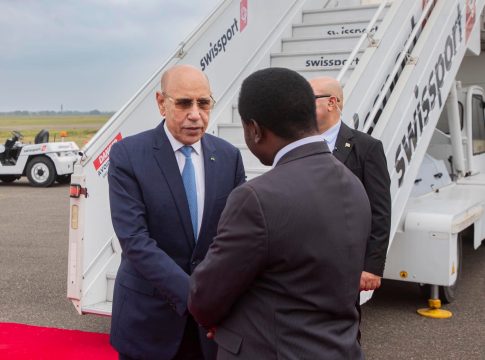 Ould Ghazouani arrive en Tanzanie pour le Sommet africain de l'énergie