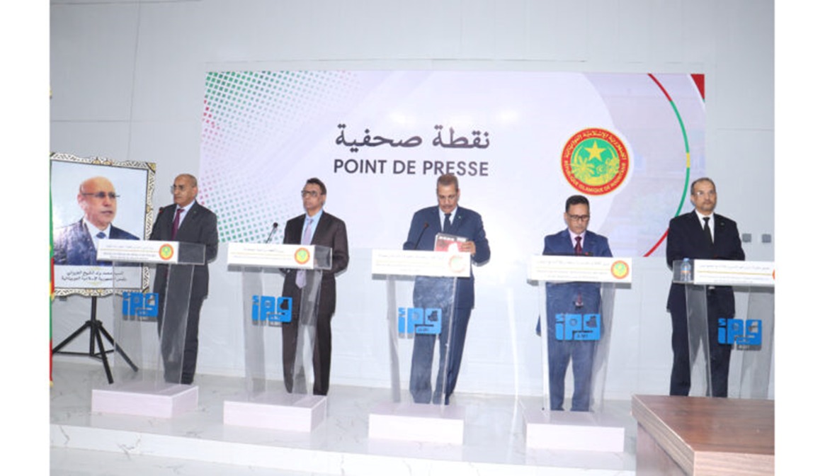 Quelques ministres organisent un point de presse après la tenue du conseil des ministres à Nouakchott