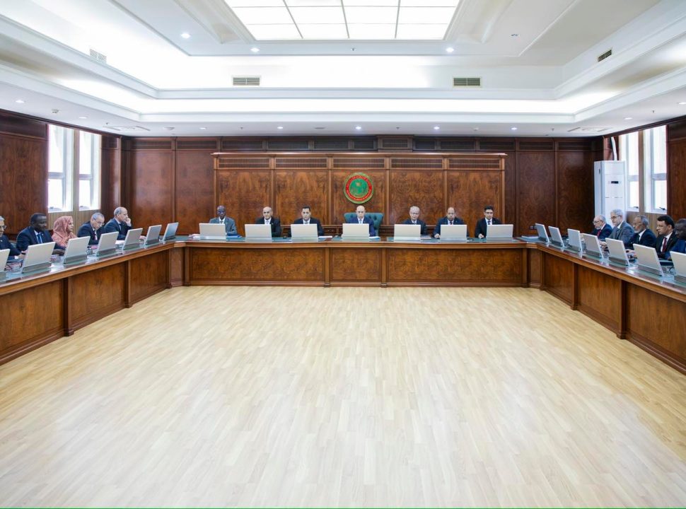 Le gouvernement réduit le nombre de membres de la Commission nationale anti-corruption