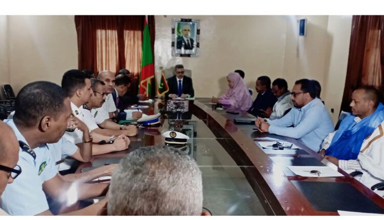 Dakhlet de Nouadhibou :  Rencontre du wali de Nouadhibou avec les fournisseurs du ciment