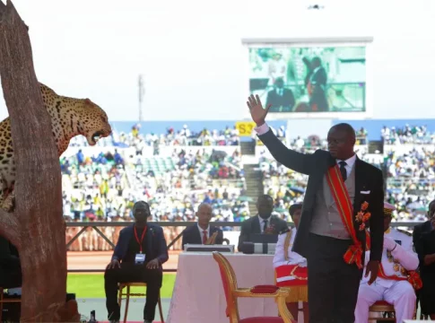 Les présidents africains présents à l'nvestiture du Président du Gabon, Brice Oluigui Nguema