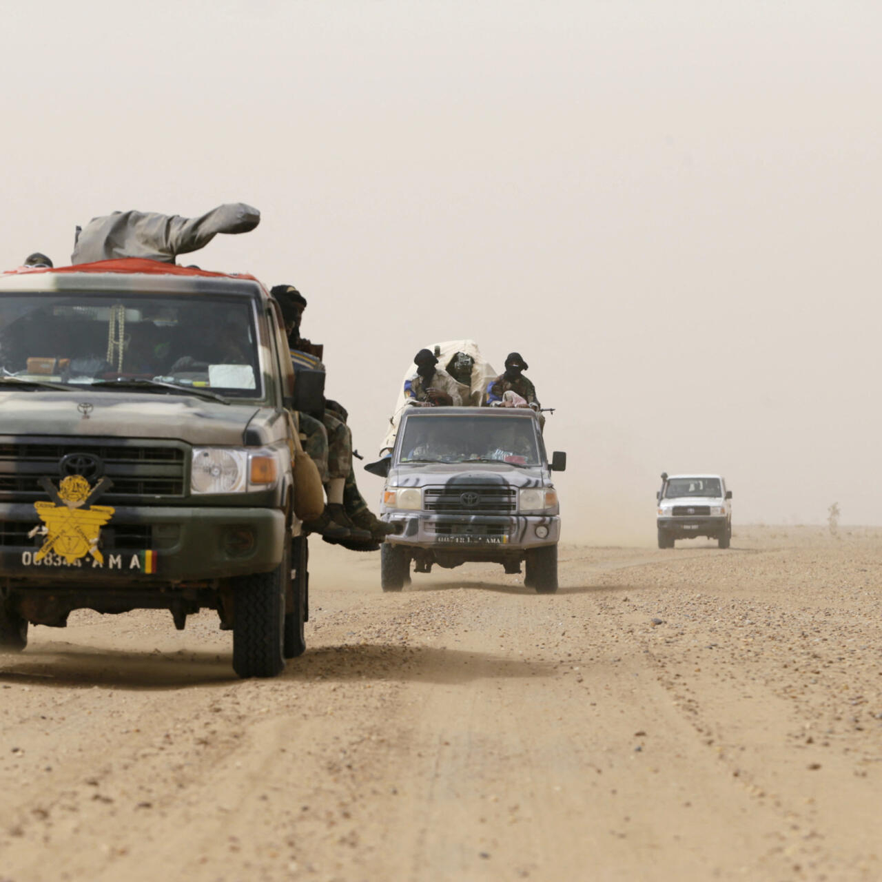 Terrorisme : le Mali ouvre une enquête sur des chefs d'Al-Qaïda et des séparatistes touareg