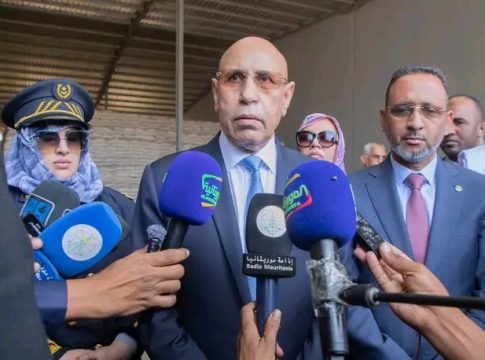 Ghazwani ordonne la distribution de 7 milliards d'anciennes ouguiyas aux familles à faible revenu