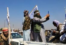 Afghanistan : Les autorités arrêtent 14 personnes pour avoir joué de la musique et chanté