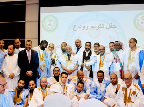 La communauté mauritanienne au Qatar honore Ould Abdel Aziz