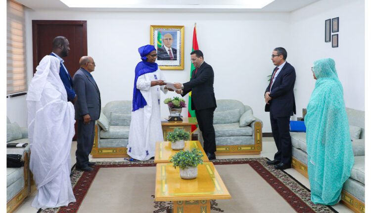 Mauritanie : Le Premier ministre reçoit le rapport de l'Observatoire national des élections sur les dernières élections présidentielles