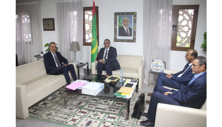 Nouakchott : Rencontre du ministre de l’enseignement supérieur et de la recherche scientifique avec l’ambassadeur du Maroc