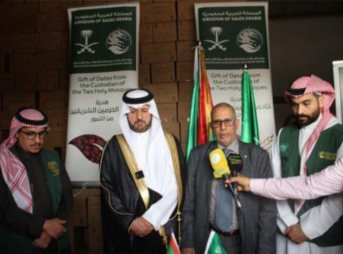 Nouakchott : Livraison de 50 tonnes de dattes en cadeau de l'Arabie Saoudite