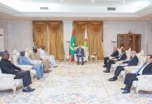 Ould El Ghazouani s'entretient avec la délégation gambienne pour promouvoir la coopération entre les deux pays