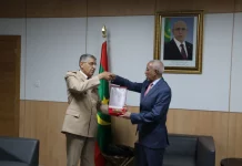 Nouakchott : Le ministre mauritanien de la défense rencontre une délégation militaire marocaine