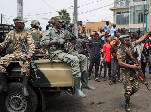 Congo : Appel au dialogue, un responsable militaire ougandais promet d'attaquer Bounia dans l'est du Congo