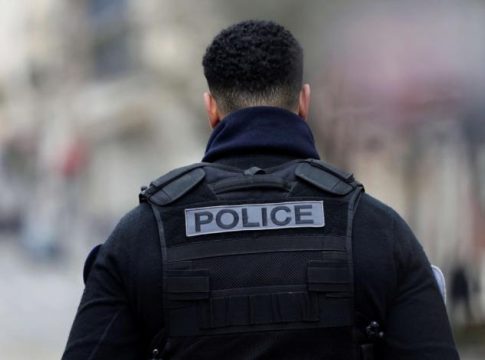 La justice française convoque un influenceur algérien accusé d'incitation à la haine