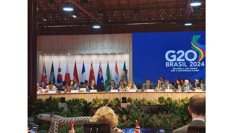 Rio de Janeiro : Le ministre de l’Économie représente la Mauritanie à la réunion des ministres du développement du G20 au Brésil