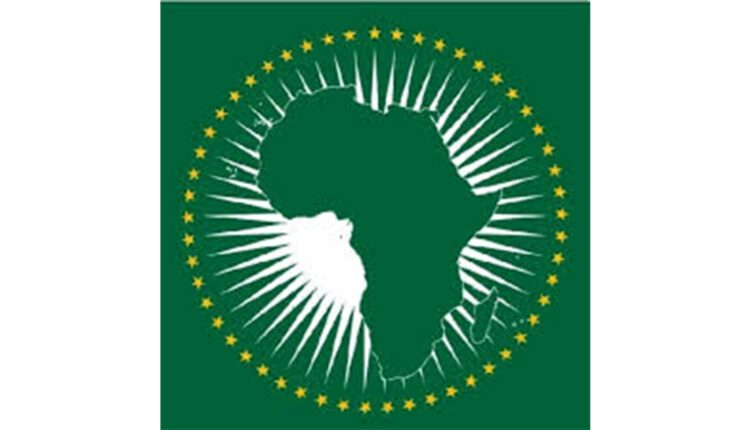 Nouakchott : le président de la république conduit une mission de haut niveau de l’UA qui discute de la réconciliation avec le Conseil présidentiel et le Premier ministre libyens