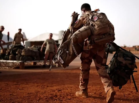 Paris envisage de démobiliser des dizaines de Sénégalais qui ont travaillé avec ses forces armées