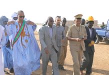 Le secrétaire général de "Taazour" inspecte l'avancement des travaux dans les agglomérations rurales de la commune de Boulahrath.
