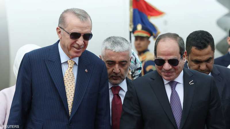 Bloomberg : La Turquie et l'Egypte utilisent leur nouvelle amitié pour résoudre la lutte pour le pouvoir en Libye