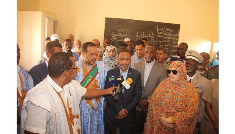 TEAZOUR : Organisation d’une journée volontaire pour nettoyer les écoles et distribuer des trousses scolaires à Nouakchott