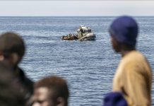 Retour par deux vols aériens de plus de 300 migrants irréguliers en Guinée et en Côte d'Ivoire