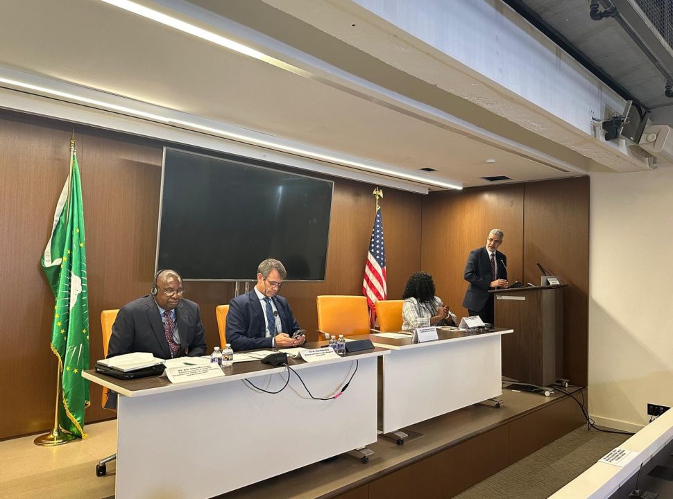 Le gouvernement mauritanien discute avec la Banque mondiale de l'état d'avancement des projets financés par la Banque mondiale