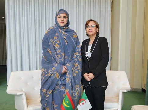 Discussions mauritano-algériennes sur les moyens de valoriser les produits des femmes et des familles productives