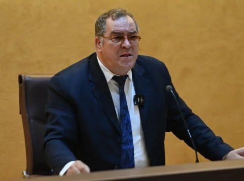 « La France est ingrate:L'Algérie répond aux récents propos du président français