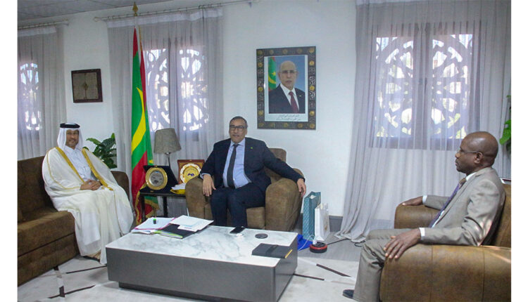 Nouakchott : Le ministre de l’enseignement supérieur et l’ambassadeur du Qatar discutent des aspects de la coopération entre les deux pays dans le domaine lié à L’enseignement et à la recherche scientifique