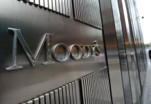 Moody's relève la note de crédit du Nigeria à stable