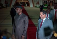 Le Premier ministre visite le Sénégal pour discuter du renforcement de la coopération en matière de sécurité et de la lutte contre l'immigration irrégulière