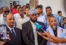 Un ministre somalien inspecte des écoles à Nouakchott et loue l'expérience mauritanienne
