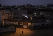 La crise de l’électricité révèle la fragilité du réseau et aggrave le mécontentement des habitants de Nouakchott